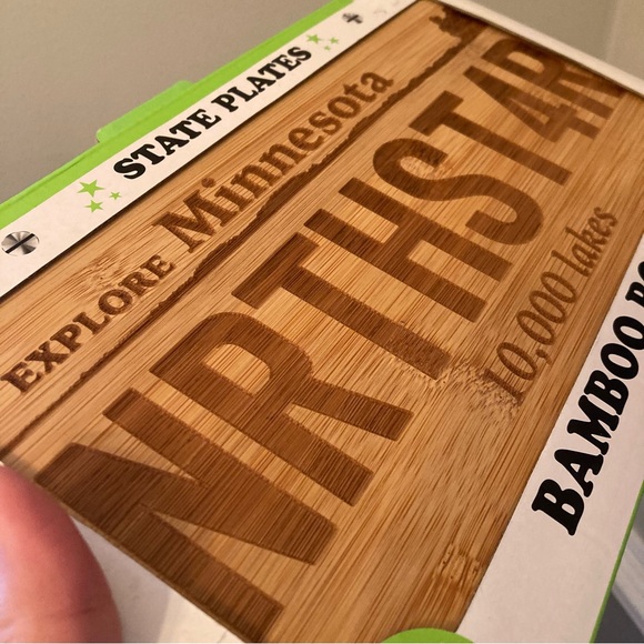 4/$10 - NEW Minnesota Bamboo Cutting Board - Picture 2 of 9